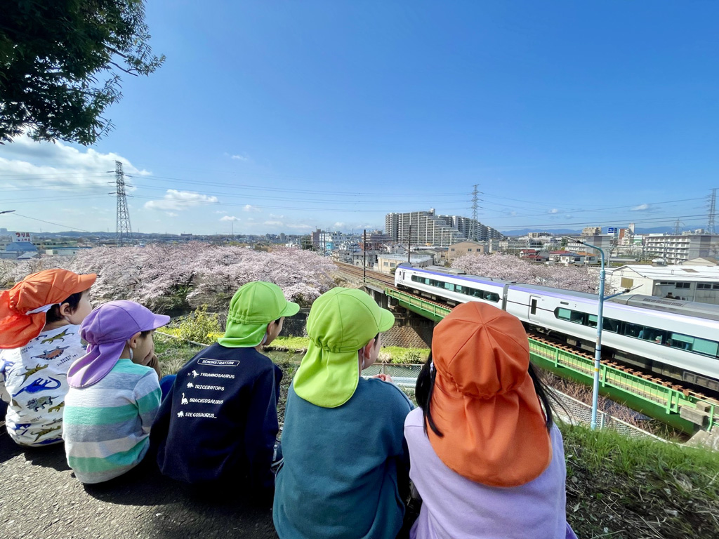 愛光みなみ保育園サンクレール:残堀川中央線